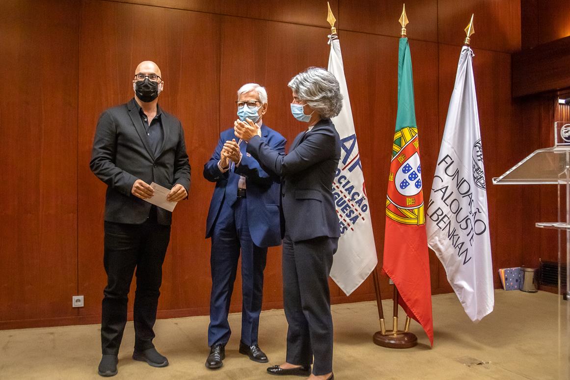 Valter Hugo Mãe (Premiado), José Manuel Mendes (Presidente da APE),  Graça Fonseca (Ministra da Cultura)